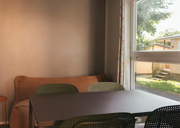 Mobil-home Confortable Pour 4 Pers Avec Terrasse A - Api-1-52-467 * Сан-Себастьян