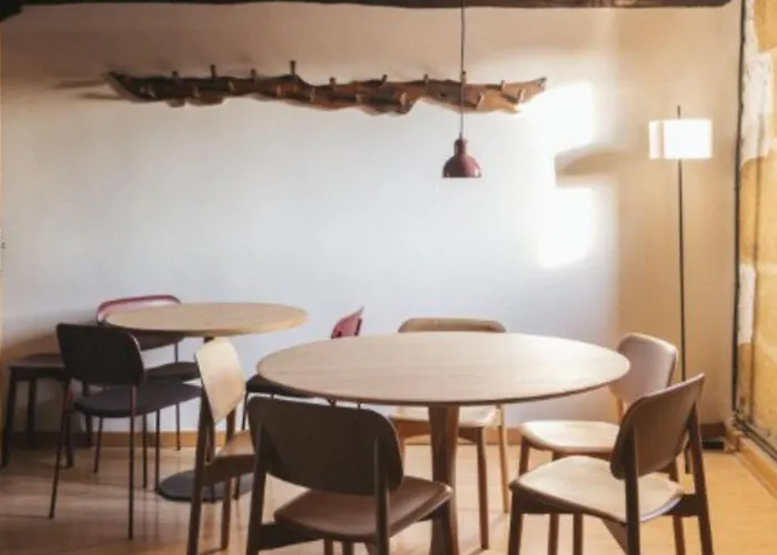 Mobil-home Confortable Pour 4 Pers Avec Terrasse A - Api-1-52-467 Camping *